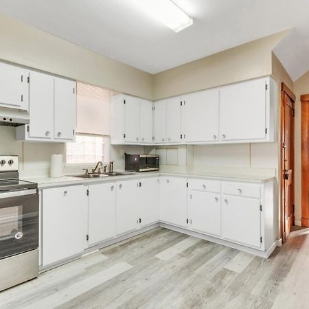 "New Listing" Spacious 3 Bedroom Large Home Close To Downtown, Oakland, & East Liberty! Home Питтсбург Экстерьер фото