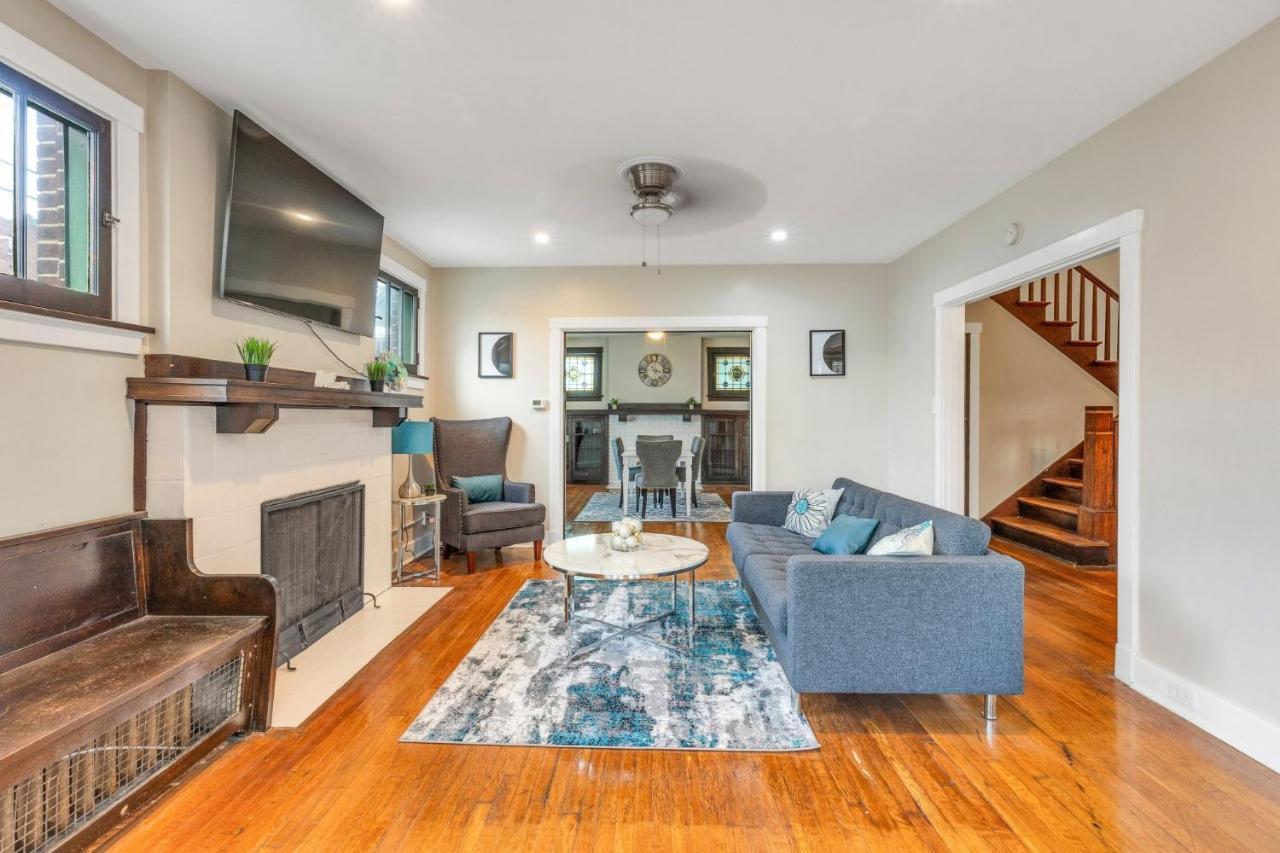 "New Listing" Spacious 3 Bedroom Large Home Close To Downtown, Oakland, & East Liberty! Home Питтсбург Экстерьер фото